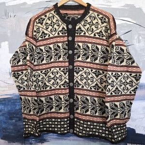 VTG Tronderstua Hand Knit Cardigan 100% Wool Red Brown Womens - Norway